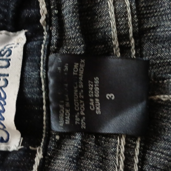 3/$30 Bluecrush Denim Shorts - Picture 3 of 4